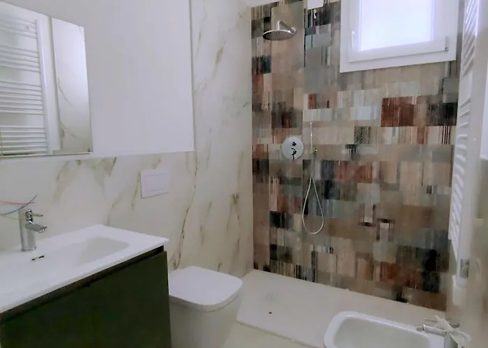 Apartmán Stylish Flat With Terrace For Your In *